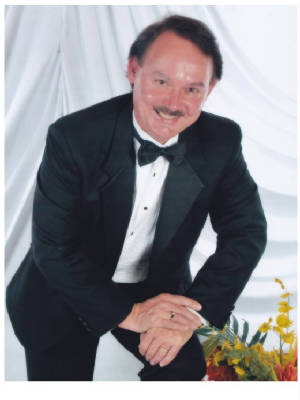 steve_sanborn_headshot_2013_tux.jpg